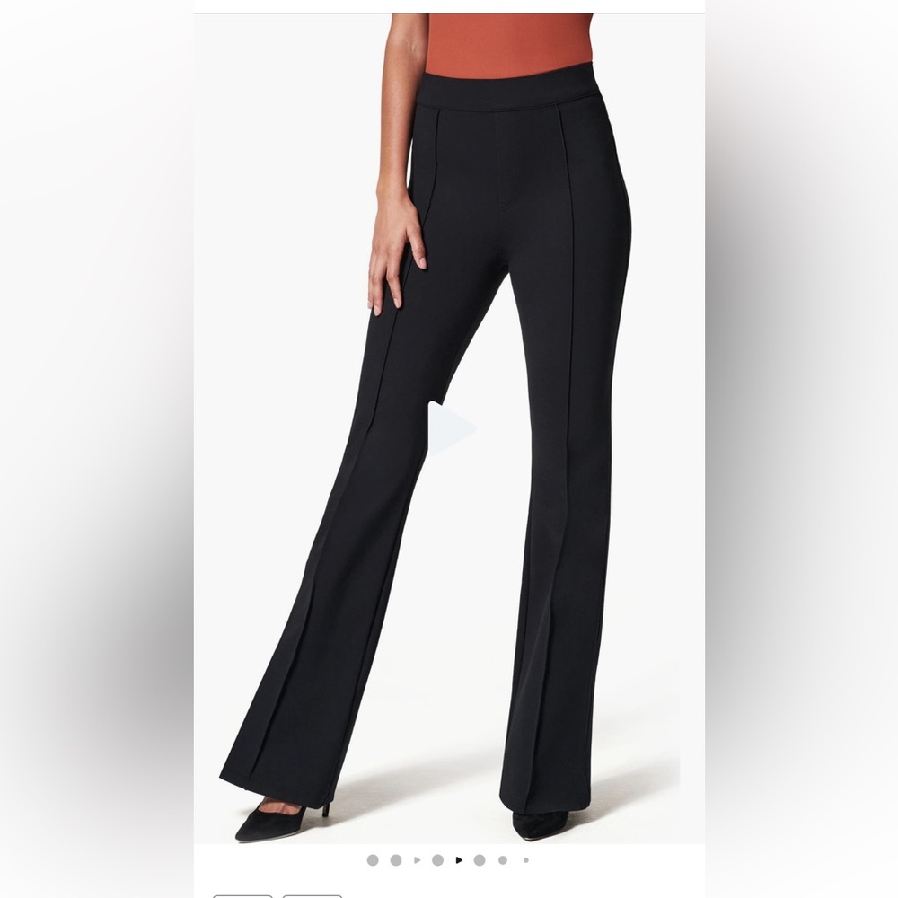 SPANX Classic Spanxsmooth pointe Black Flare Pants, size Large - Picture 4 of 11
